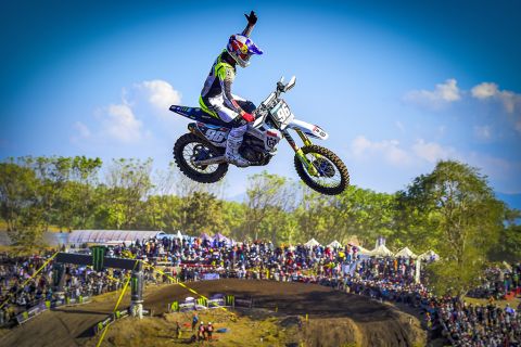 MXGP indonésie - Lucas Coenen vítězí poprvé celkově