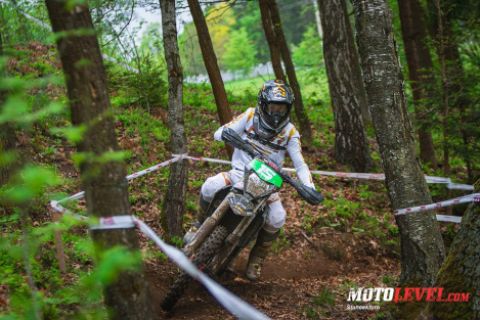 CAMS Liberec 2025: Špičkové Enduro v dešti a blátě