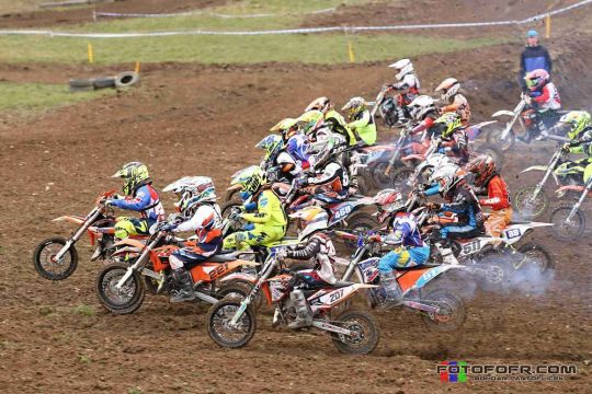 Hradiště u Klatov (08. 10. 2022) ....... VVL -BO Motor oil Cup ....... ZÁVODY (2022) (sumavskyamatercup.cz)